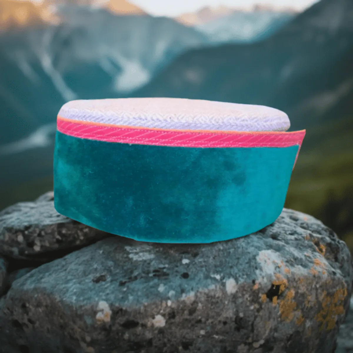 Kinnauri Himachali topi